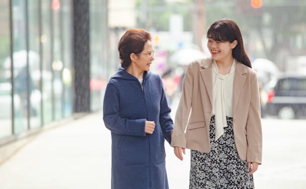 MIHARU（東京・渋谷）のサービス「もっとメイト」は孫世代がシニアの挑戦や発見をサポートすることを目指す（MIHARU提供）