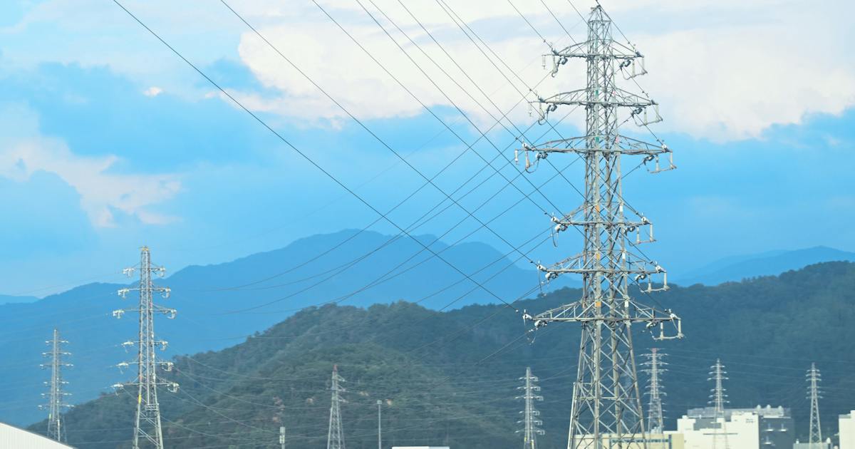 東電など、送電網「空押さえ」に対策 データセンター向けルール厳しく - 日本経済新聞