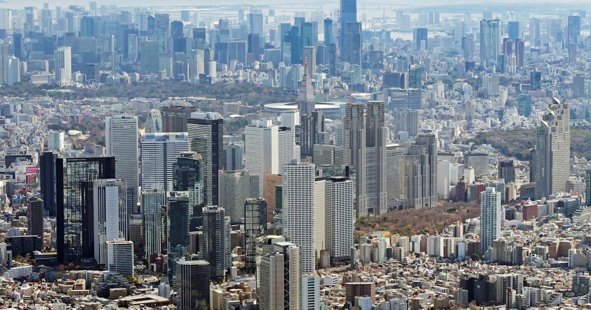 人手不足倒産が過去最多240件、人件費高騰で中小企業に重圧