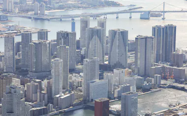 東京都中央区の高層マンション群