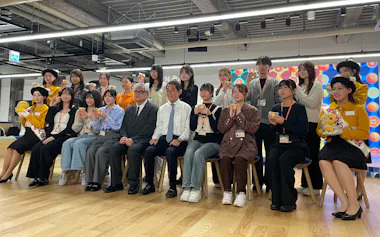 「愛媛かんきつ部」の新入部員のお披露目会が開かれた(19日、松山市)