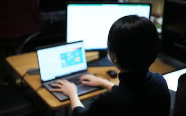 9月はIT技術者向けの求人広告が増えた