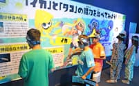 コラボ企画ではイカの能力に迫る展示もある(横浜市)