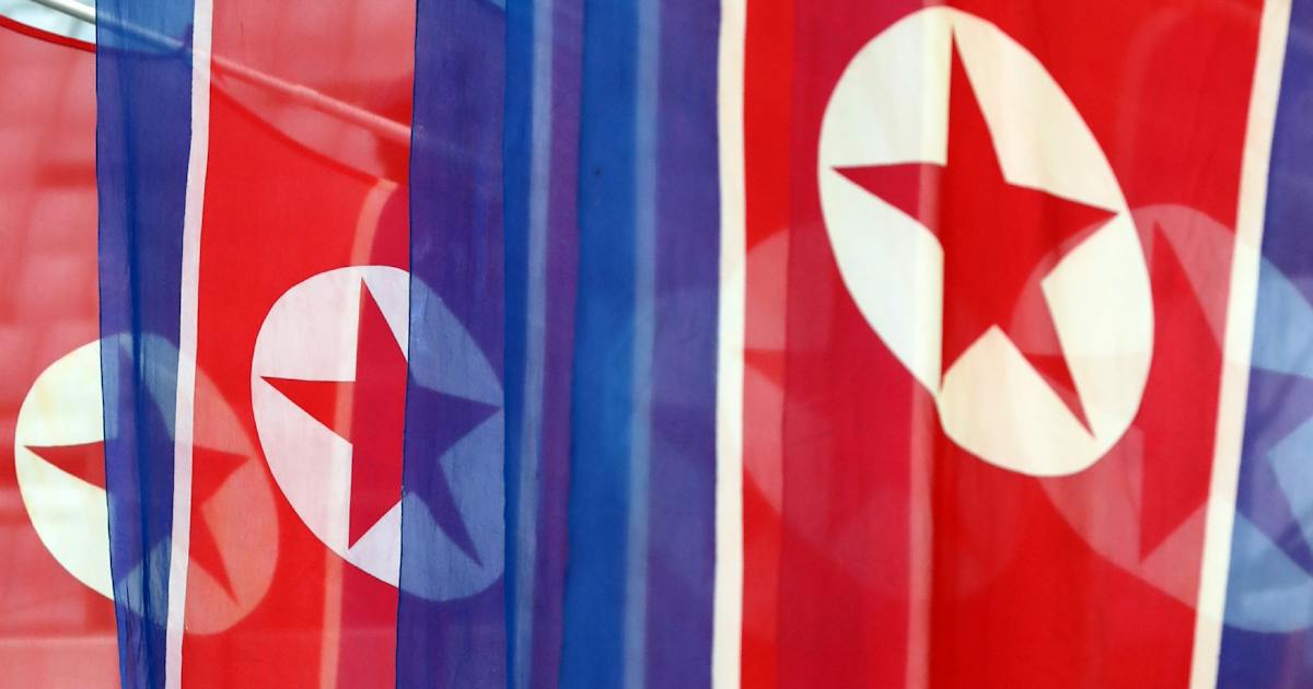 北朝鮮、日本海に向けて短距離弾道ミサイル十数発を発射 韓国軍発表 - 日本経済新聞