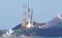 H2Aロケット47号機の打ち上げは成功した(7日、種子島宇宙センター)