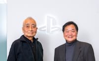 丸山茂雄氏（左）と久多良木健氏　（2023年1月、東京都港区）