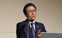 水素を活用して脱炭素の取り組みを進めると話す札幌市の秋元市長