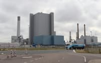 石炭火力発電所の敷地でもグリーン水素の生産を検討する（ロッテルダム港にある独ユニパーの石炭火力発電所、2023年8月）