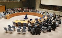 パレスチナ自治区ガザ情勢に関する国連安全保障理事会の会合（18日、米ニューヨーク）＝共同