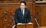 衆院本会議で所信表明演説をする岸田首相 （23日） 
