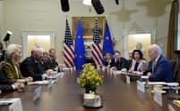 20日にワシントンで開かれた米ＥＵ首脳会談でも経済的威圧への対処で協力を確認した＝ＡＰ