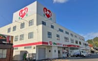 レデイ薬局は岡山県や兵庫県への出店を強化する（松山市の本社に併設する新空港通り店）