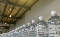 ペットボトル入りの飲料水の需要が増えている