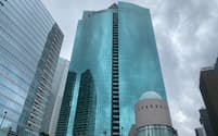 シンガポール政府系ファンドは日本での不動産投資の象徴だった汐留シティセンターの売却準備を進めている（東京都港区）