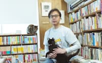 「Cat's Meow Books」店主の安村正也さん
