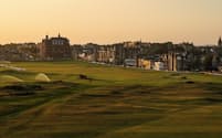 セントアンドリュース・オールドコース　スコットランドの首都・エディンバラから車で1.5時間ほどに位置する名門ゴルフ場。全英オープンはこのコースを象徴とし、英国伝統のリンクスコースで持ち回り開催されている。宮本卓撮影