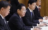 GX実行会議で発言する岸田首相（28日、首相官邸）