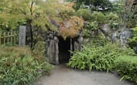 真田幸村が大阪城と連絡を取るために掘ったとされる三光神社（大阪市天王寺区）の「真田の抜け穴」