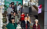 メルカリが開いた古着や手持ちの服でのファッションショー（11月24日、東京・渋谷）