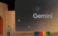新たな基盤技術「ジェミニ」の開発構想を説明する米グーグルのスンダー・ピチャイCEO（5月、米カリフォルニア州）＝配信画面