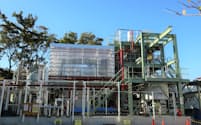 下水汚泥を少ないエネルギーで固形燃料にする実験プラント（静岡県富士市）