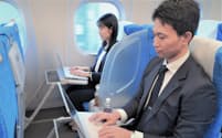 JR東海は1.5席分を使える座席を新幹線に導入した