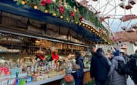 ドイツで冬の風物詩「クリスマス・マーケット」が始まった（11日、東部ドレスデン）