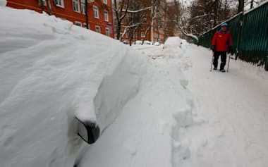 先週、モスクワなどに大雪をもたらした寒気の一部が日本付近に南下してくる=ロイター