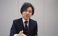 経済産業省として初の公募課長に就いた山田努さん