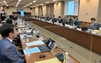 財務省が開いたCBDCに関する有識者会議（23年4月、東京・千代田）