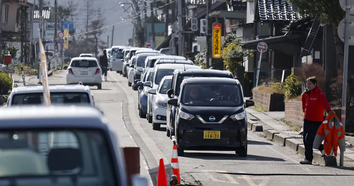 能登半島地震のGDP損失、最大500億円 野村証券が試算 - 日本経済新聞