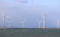 石狩湾新港洋上風力発電所は1日に商業運転を始めた（北海道石狩市）