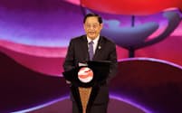 2024年のASEAN議長国を務めるラオスのソンサイ首相は、昨年、インドネシア・ジャカルタで開催されたASEAN首脳会議の閉会式で演説した＝ロイター