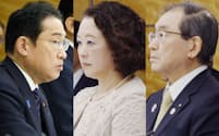 政労使会議に出席した（写真左から）岸田首相、連合の芳野会長、経団連の十倉会長（22日、首相官邸）
