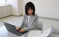 西野有紀さんは公取でデジタルプラットフォーマーに関する審査専門官を務める（東京都千代田区）