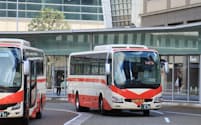 北陸鉄道（金沢市）は金沢駅と能登半島を結ぶ特急バスの運行を25日から一部再開する