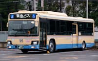 阪急バスは北大阪急行電鉄の南北線延伸にあわせ、路線を再編する
