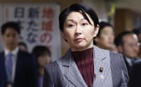 自民党の小渕優子選挙対策委員長（10日、党本部）