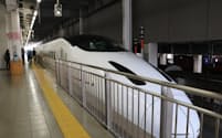 九州新幹線（博多駅）