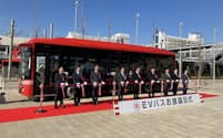 関東自動車はEVバスの実用に向けた実証を始める（31日、宇都宮市）