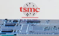 TSMCは日本国内での生産能力を増強する方針で、車載半導体の安定調達につなげる＝ロイター