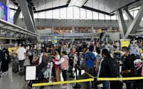 ニノイ・アキノ国際空港は混雑緩和が急務だ（22年、マニラ）