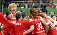 バスケットボール女子日本代表はパリ五輪世界最終予選を勝ち抜き3大会連続の本大会出場を決めた＝共同