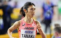 陸上の世界室内選手権の女子3000メートルで力走する田中希実（2日、グラスゴー）＝AP