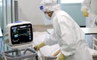 新型コロナウイルス感染者を一時的に受け入れ酸素投与などを行う「酸素ステーション」（21日、東京都渋谷区）