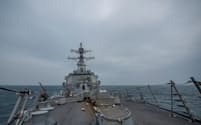 米軍艦は中国へのけん制を強める＝ロイター