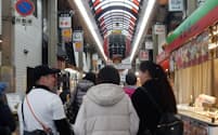 大阪メトロは25日から観光ガイドを即日手配するサービスを始める