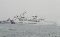 台湾の離島、金門島周辺を航行する中国海警局の船（16日）＝台湾海巡署提供・共同