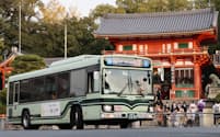 京都市は６月に市バスのダイヤを改正し、観光公害対策を強化する