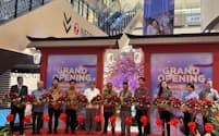 イオンはインドネシアのジャカルタ近郊で同国最大級の商業施設を開業させた（22日）